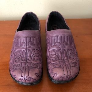 Purple Klogs size 6 1/2